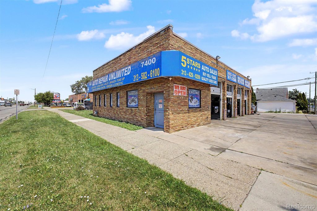 7400 Greenfield Road, Dearborn city