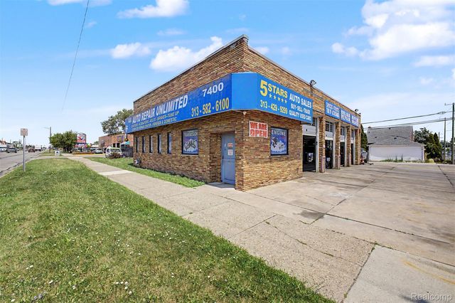 7400 Greenfield Road, Dearborn