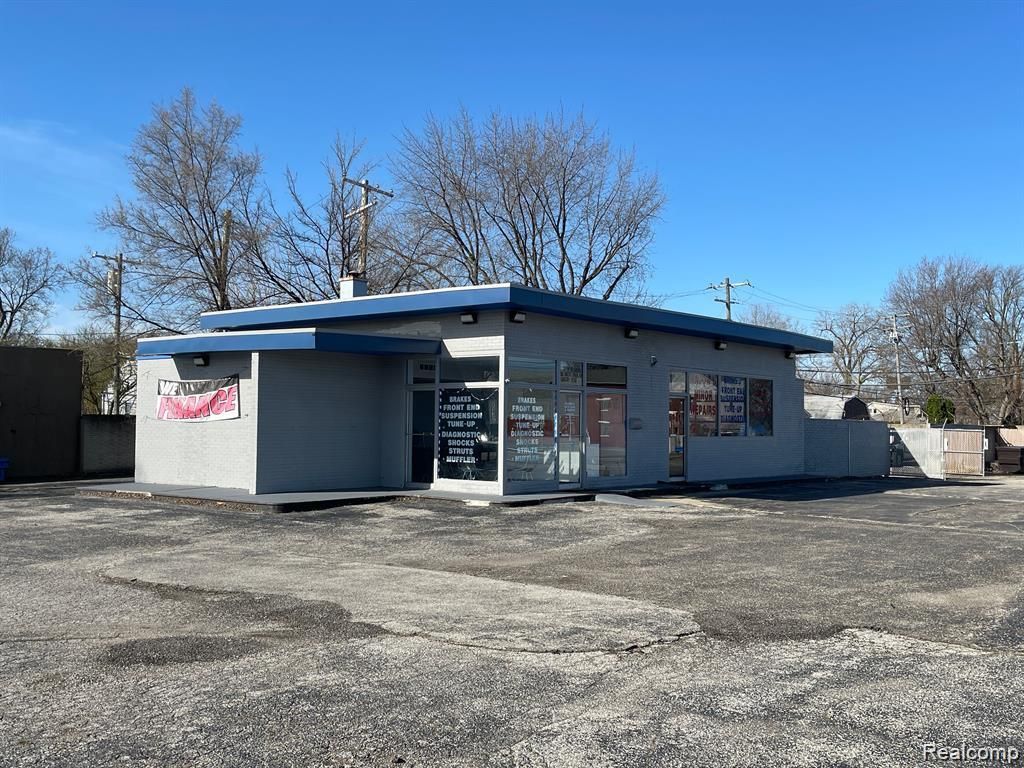 37 W 10 Mile Road, Hazel Park city