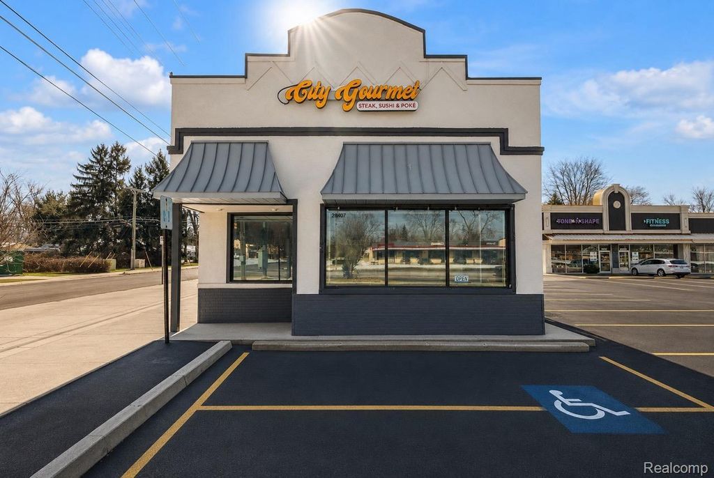 28407 5 Mile Road, Livonia city