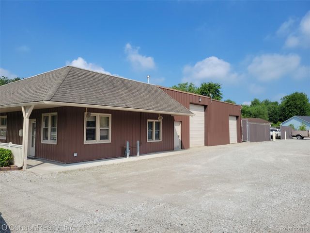 5506 Gratiot Avenue, St Clair