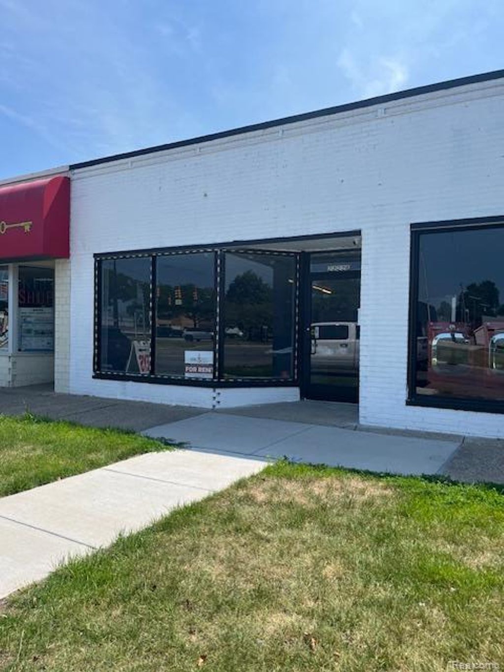 22228 Gratiot Avenue, Eastpointe city