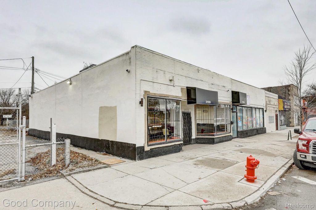 21559 Grand River Avenue, Detroit city