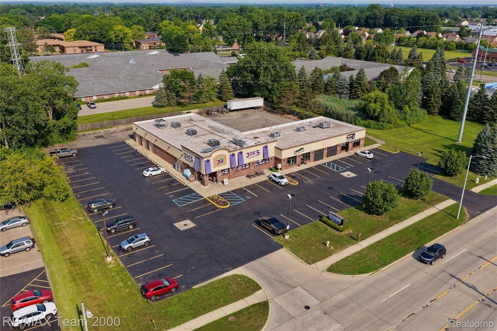 8631 N Newburgh Road, Westland city