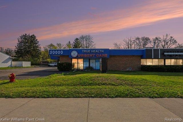 30000 Orchard Lake Road Suite C, Farmington Hills