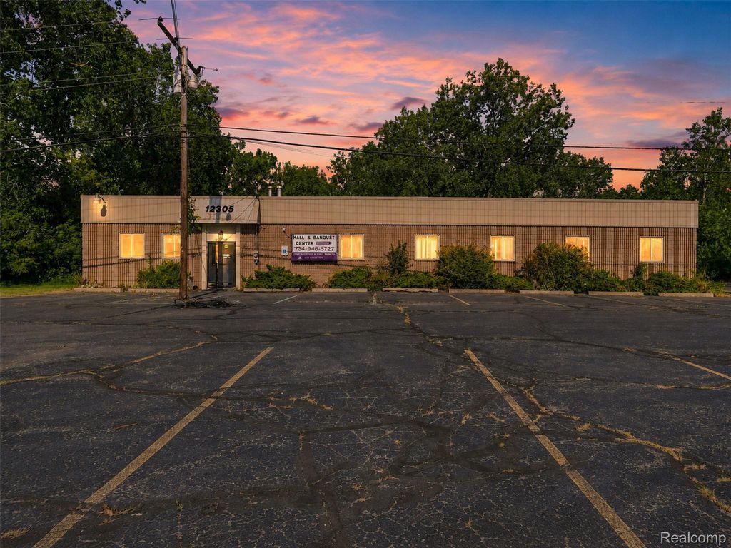 12305 Beech Daly Road, Taylor city