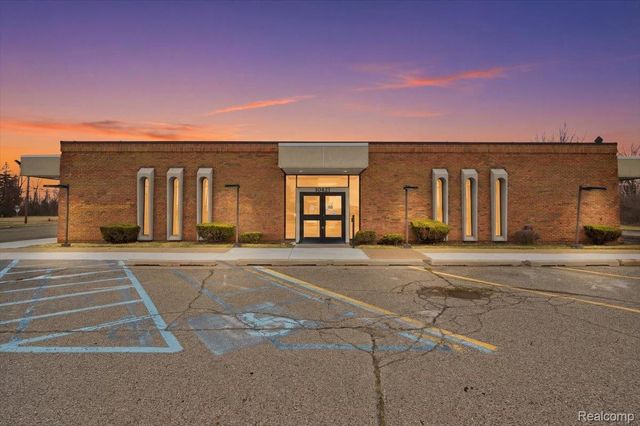 10421 Middlebelt Road, Romulus