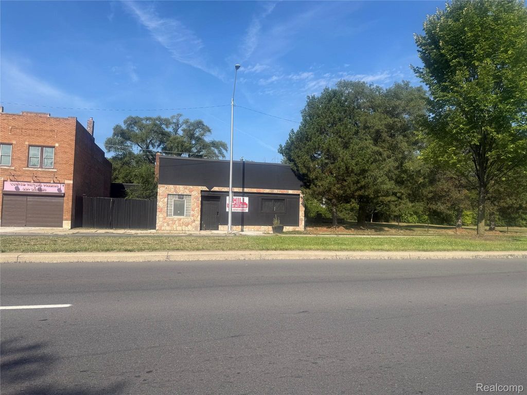 16539 Livernois Avenue, Detroit city
