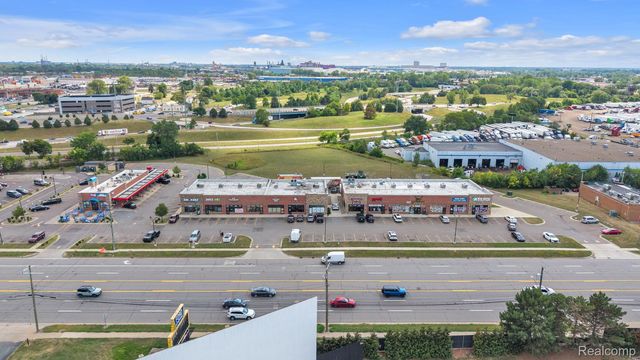 10413 Ford Road, Dearborn