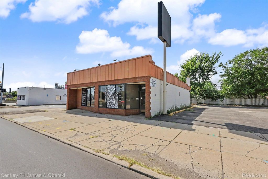 22976 Outer Drive, Dearborn city