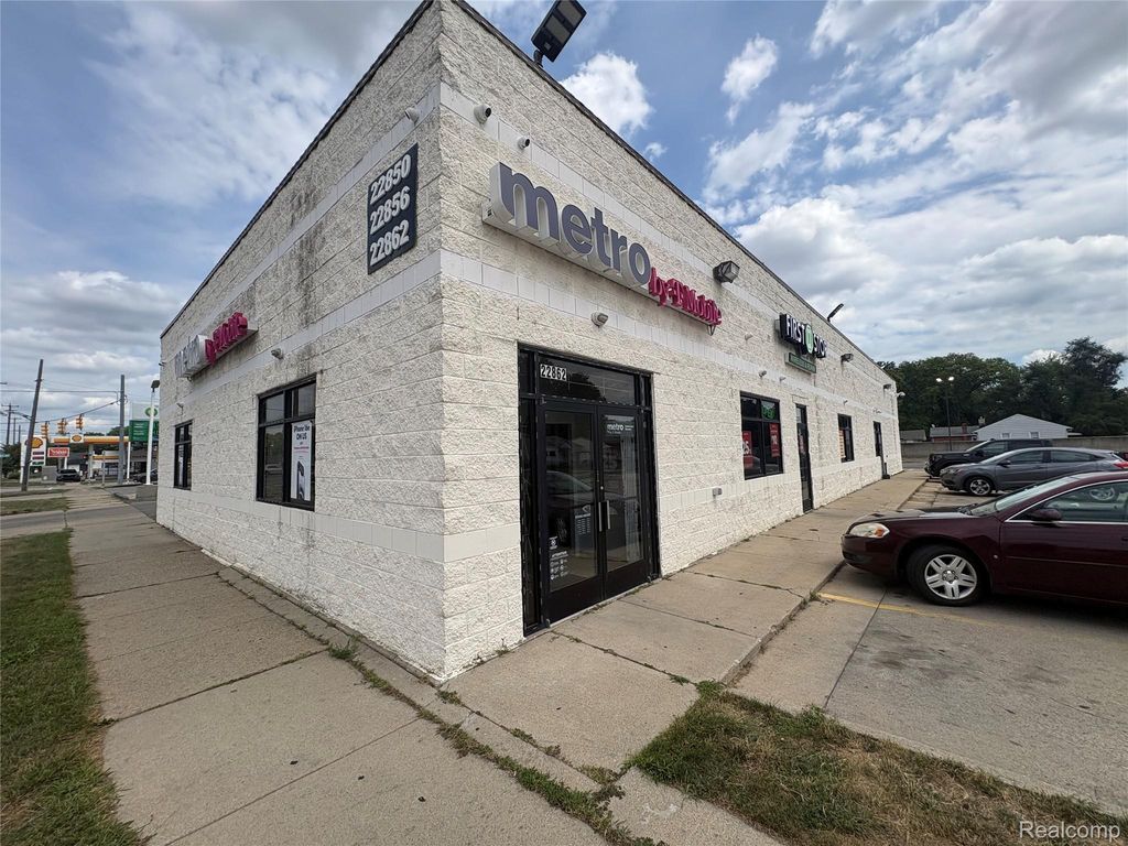 22850 Dequindre Rd, Warren city