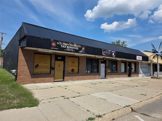 10620 W 9 Mile Road, Oak Park