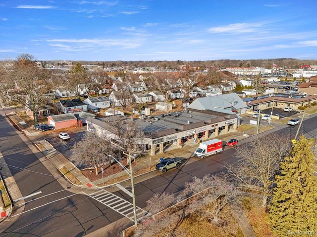 1850 Grindley Park Street, Dearborn