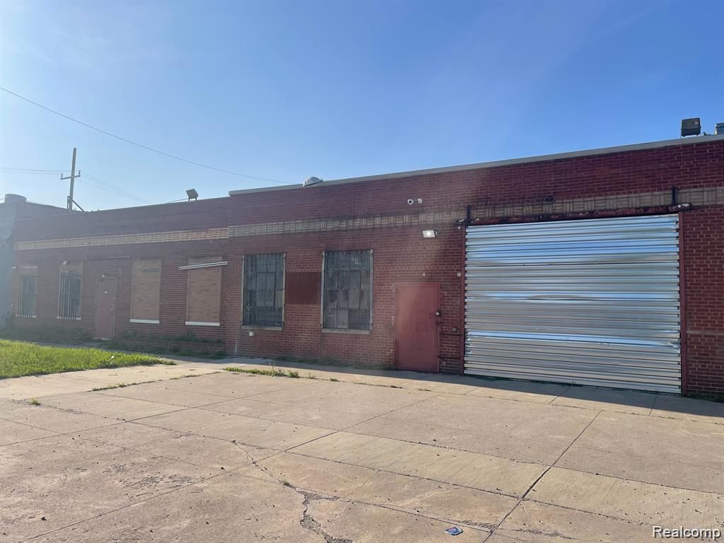 14330 Joy Road, Detroit city