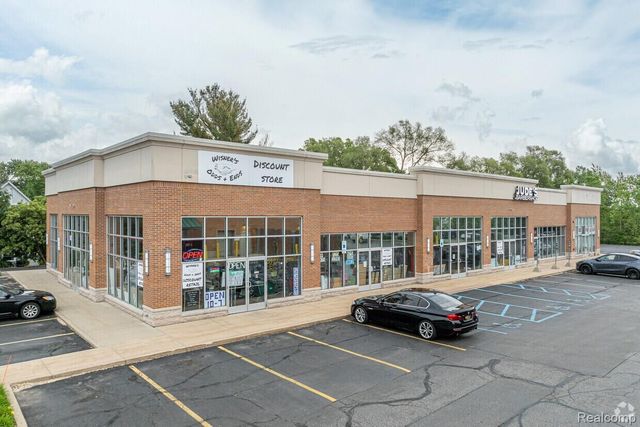 746 4 Mile Road Nw, Comstock Park