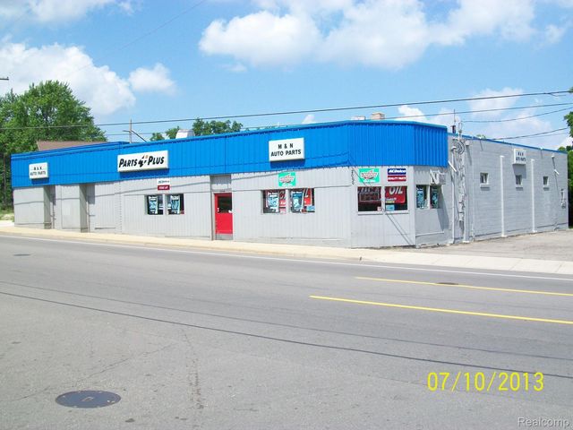 2000 Corunna Road, Flint