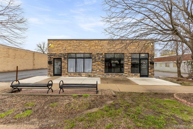 25033 W Warren Street, Dearborn Heights