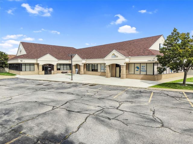 34620 Utica Road, Fraser