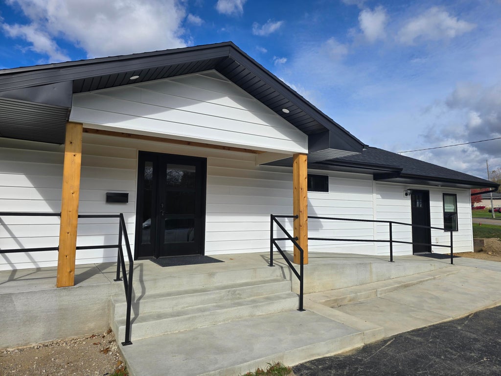 2900 Spring Arbor Rd Road, Summit township