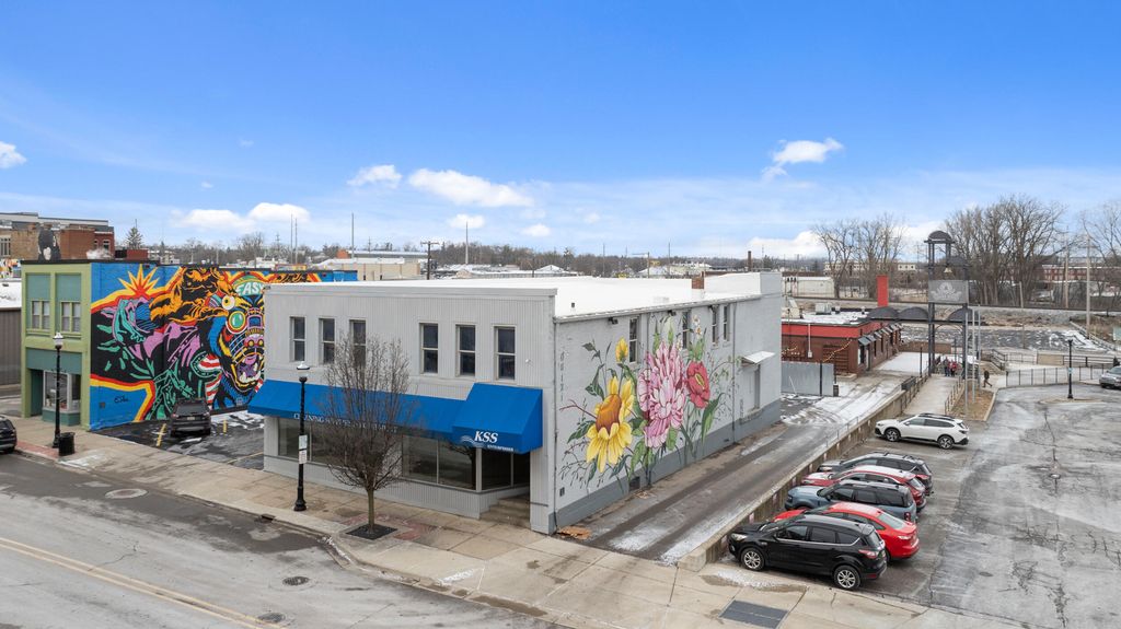 132 W Pearl Street, Jackson city