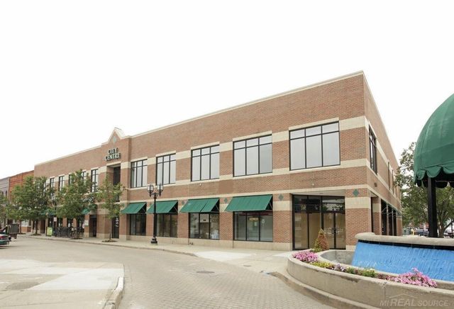 70-82 Macomb Place, Mount Clemens