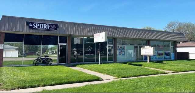 2830-2840 E 14 Mile Rd, Warren