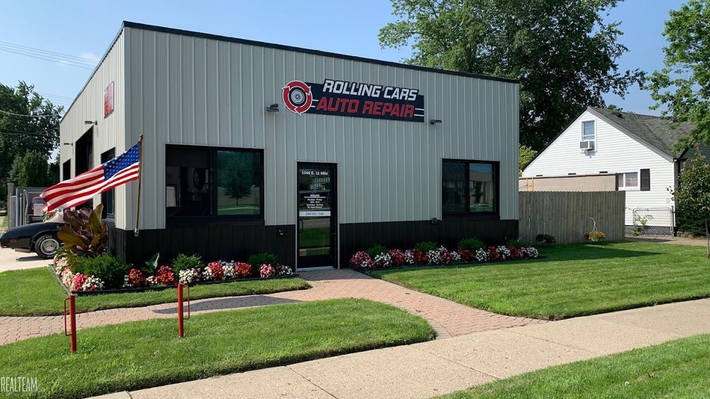 1044 E 11 Mile Rd, Madison Heights city