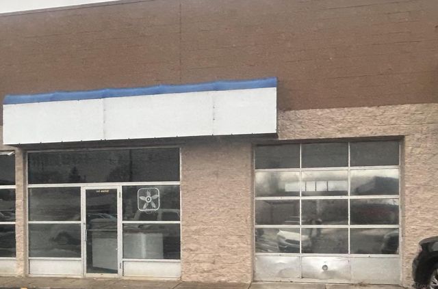 163 N Groesbeck Hwy, Macomb