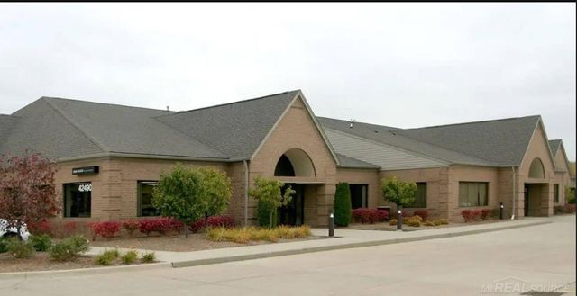 42550 Garfield Rd, Clinton Township