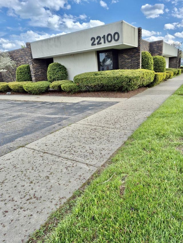 22100 Greater Mack Ave, Saint Clair Shores