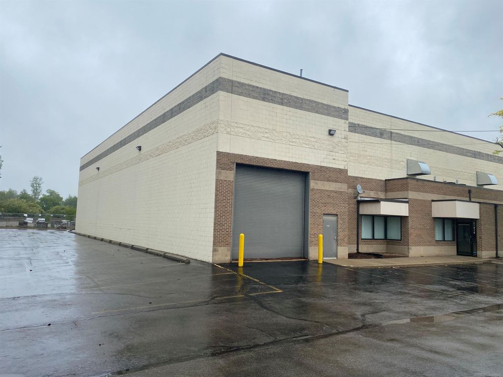 51915 Gratiot Ave, Chesterfield township