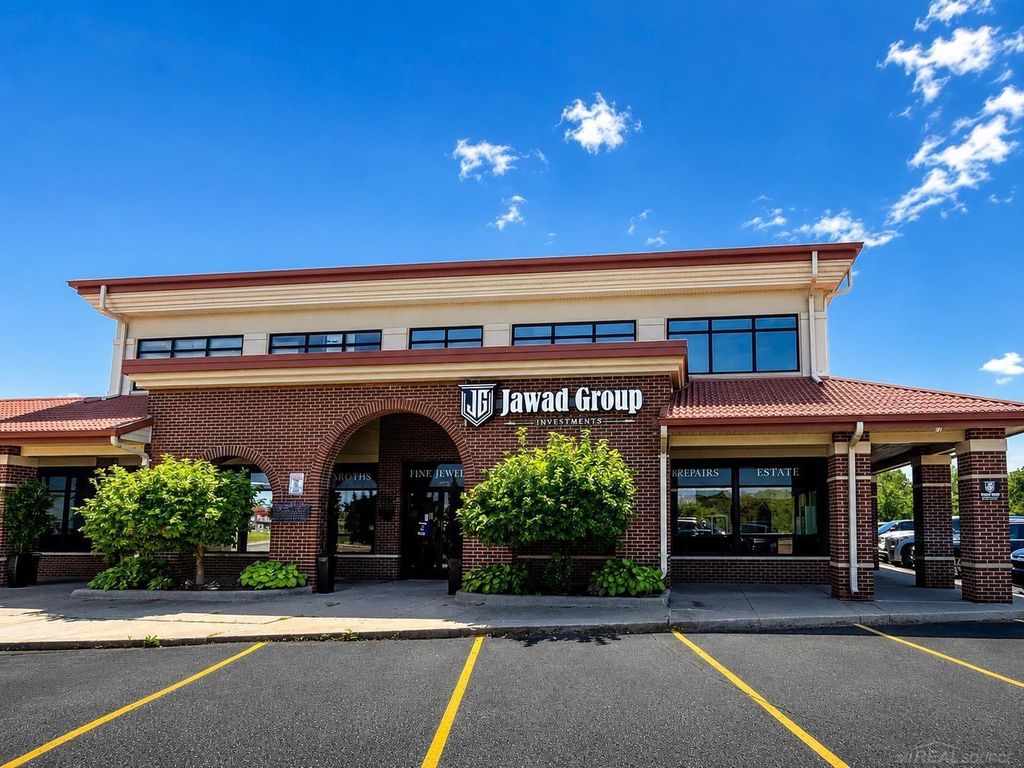 13810 Lakeside Cir, Sterling Heights city