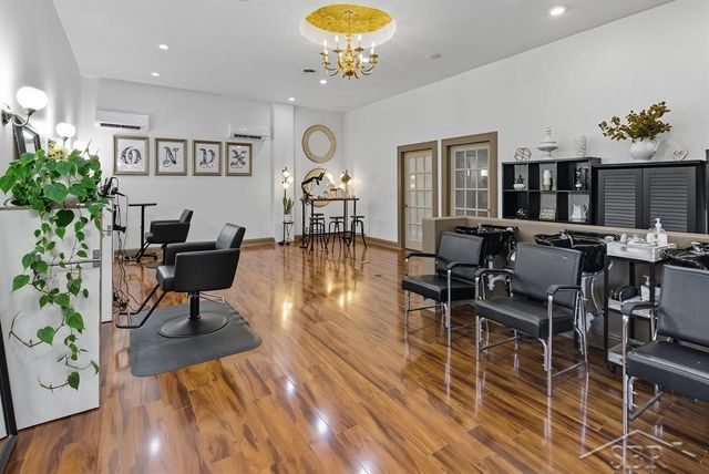 Suite 1 124 Ashman Cir, Midland