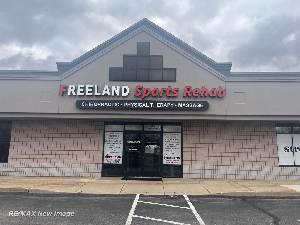 115 S Main  Suite 4 St, Tittabawassee township