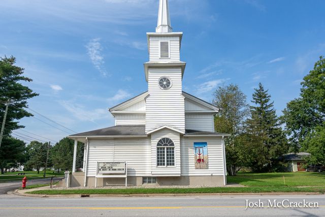 404 N Hudson Street Se, Lowell