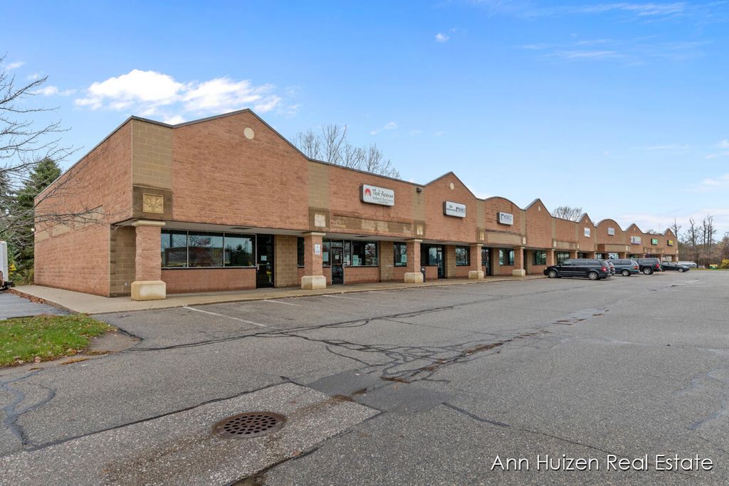 8516 Homestead Drive, Zeeland charter township