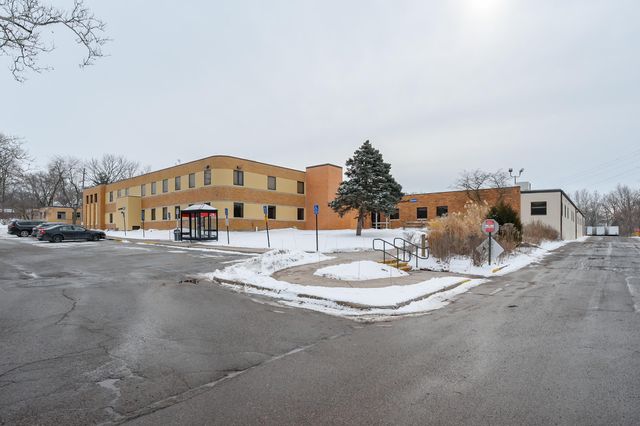 420 E Alcott Street, Kalamazoo