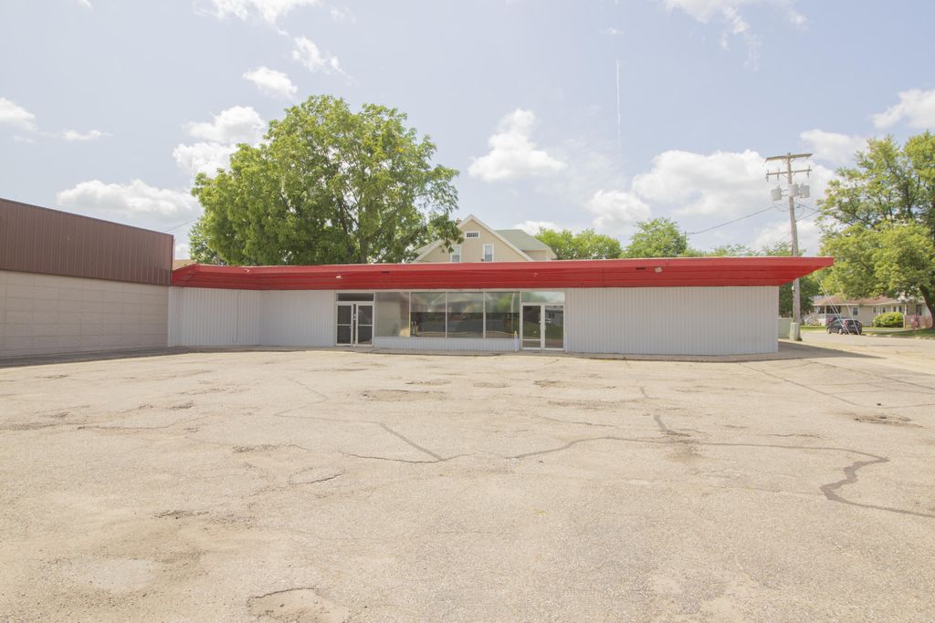 588 Capital Avenue Sw Unit: A, Battle Creek city