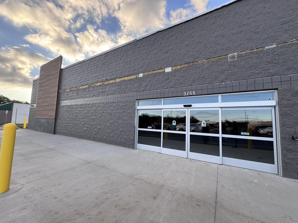3263 E Colby Street Unit: 3255, Whitehall township