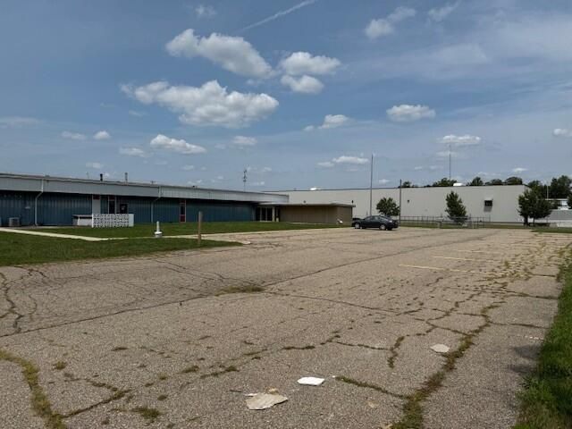 2112 Industrial Drive Unit: Entire Building, Niles