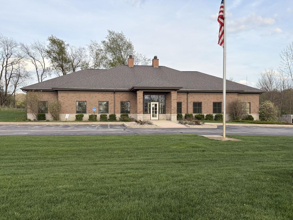 60267 Century Drive, LaGrange township