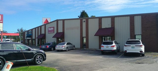2467 M-139 Unit: 4, Benton Harbor