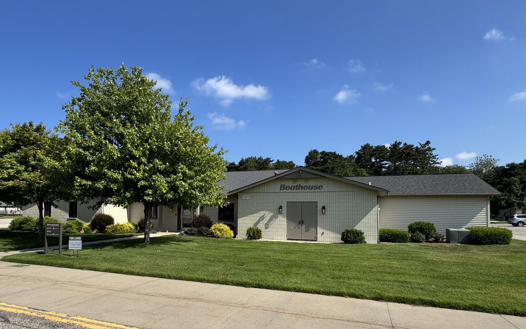 1627 W Lakewood Boulevard, Park township