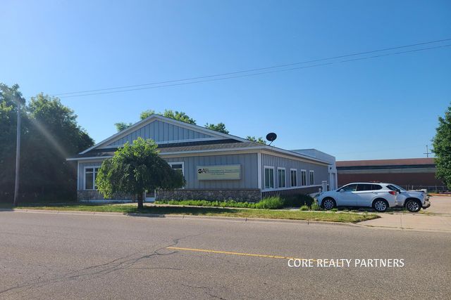 410 E Dowland Street, Ludington