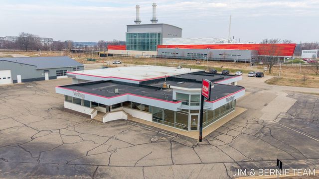 343 E 8th Street, Holland