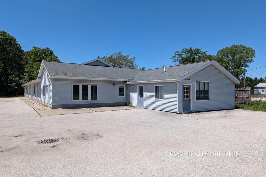 2865 Whitehall Road, Dalton township