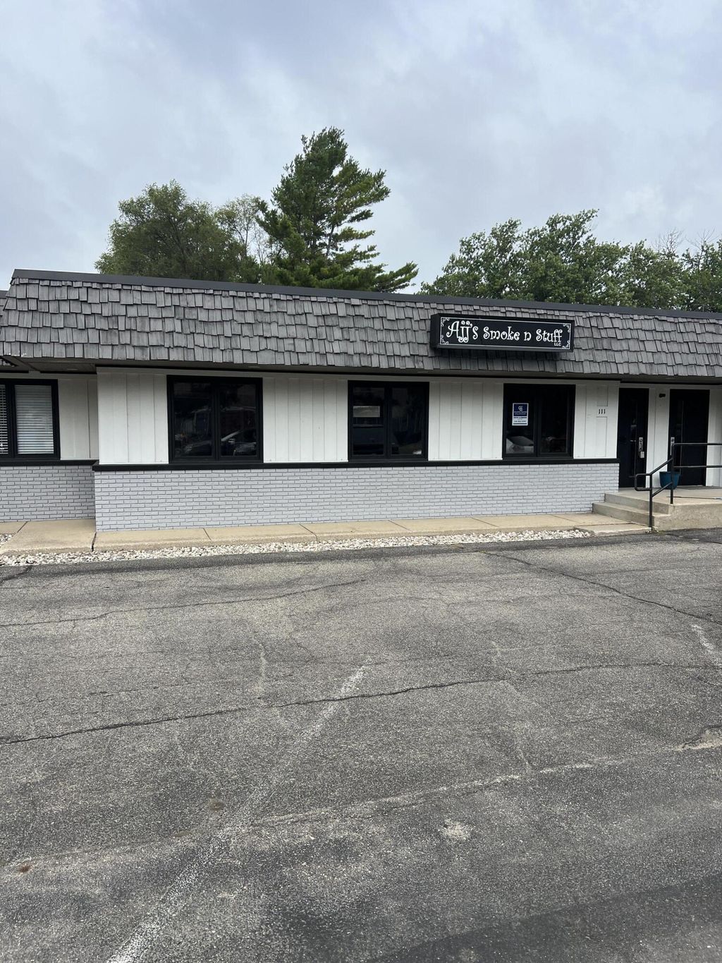601 S Beacon Boulevard Unit: 111, Grand Haven city