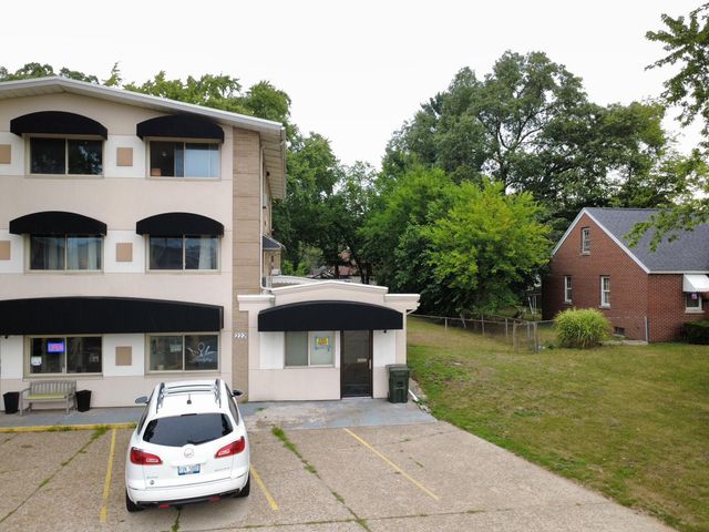 222 Seminole Road Unit: Suite D, Norton Shores