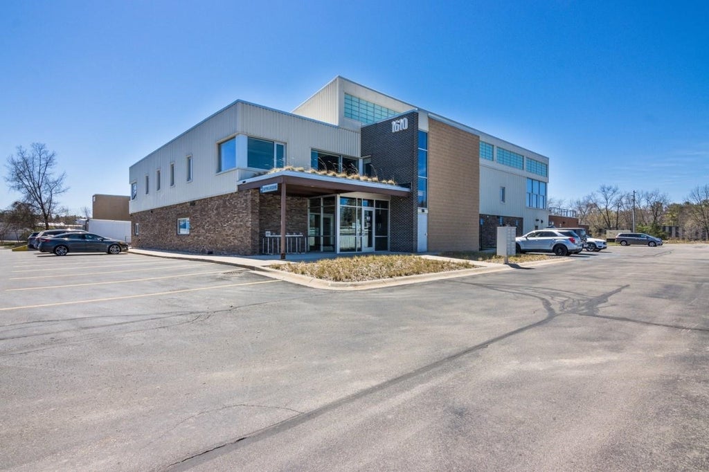 1610 Barlow St, Garfield charter township