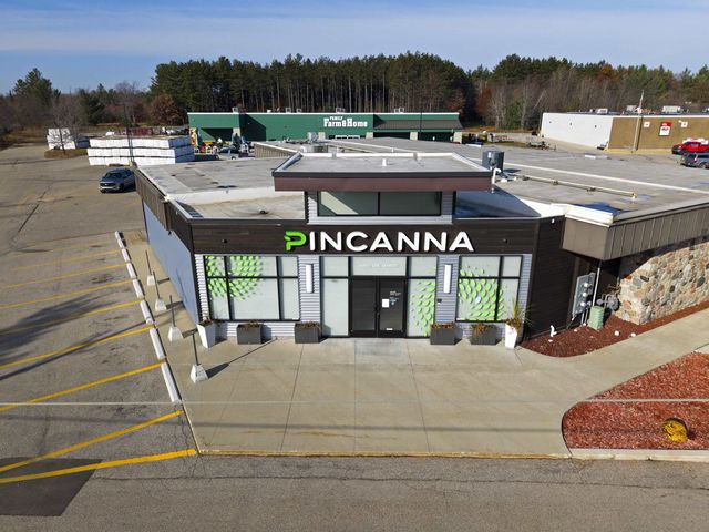 786 S Cedar, Kalkaska